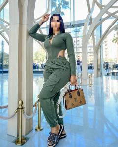 617619255: Chica busca chico en Sevilla