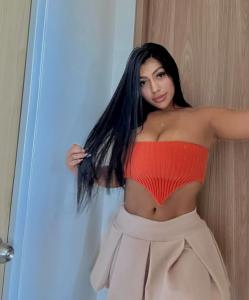 642582451: Chica busca chico en Orense