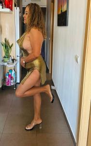 613405499: Chica busca chico en Murcia