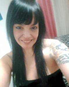 647348058: Chica busca chico en Navarra