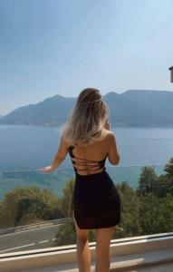 613860490: Chica busca chico en Málaga