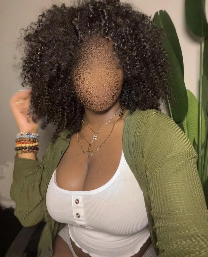 632017388: Chica busca chico en Murcia