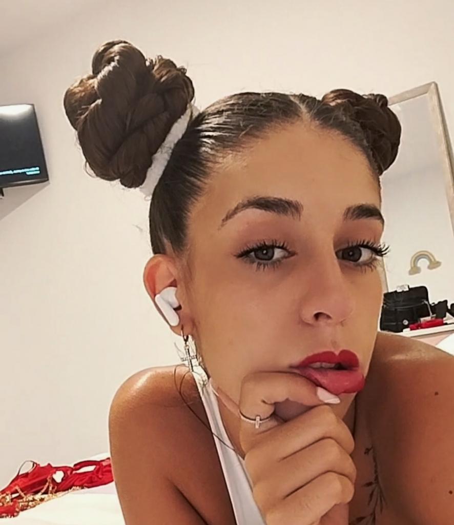 Chica busca chico en Sevilla: 