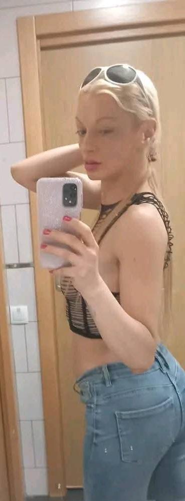 604044397: Chica busca chico en Pontevedra