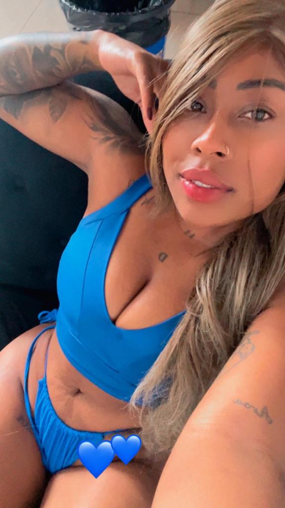 Chica busca chico en Tenerife: 