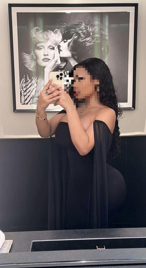 Chica busca chico en Sevilla: 