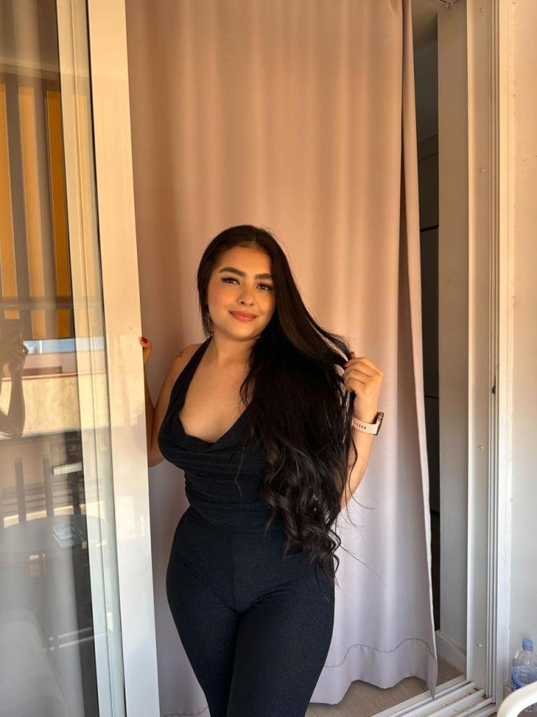 Chica busca chico en Tenerife: 