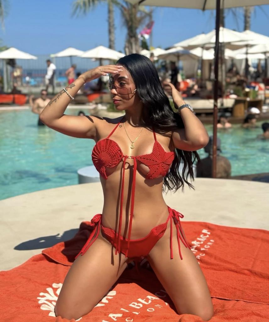 Chica busca chico en Tenerife: 