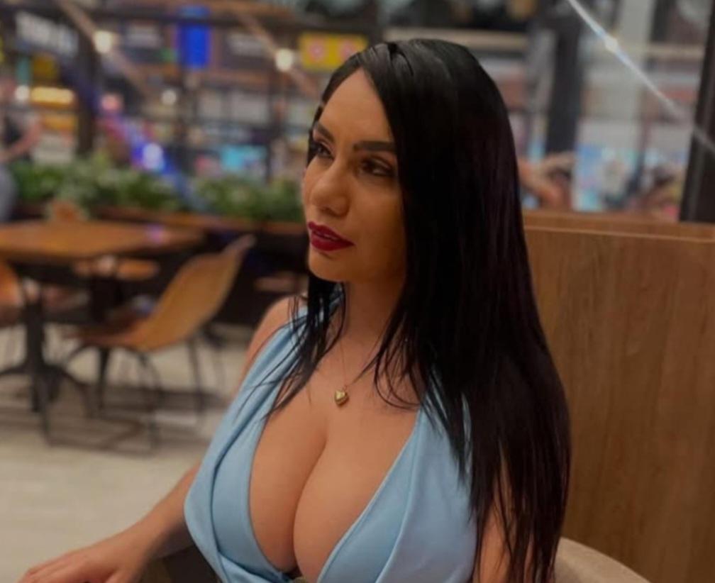 Chica busca chico en La Coruña: 