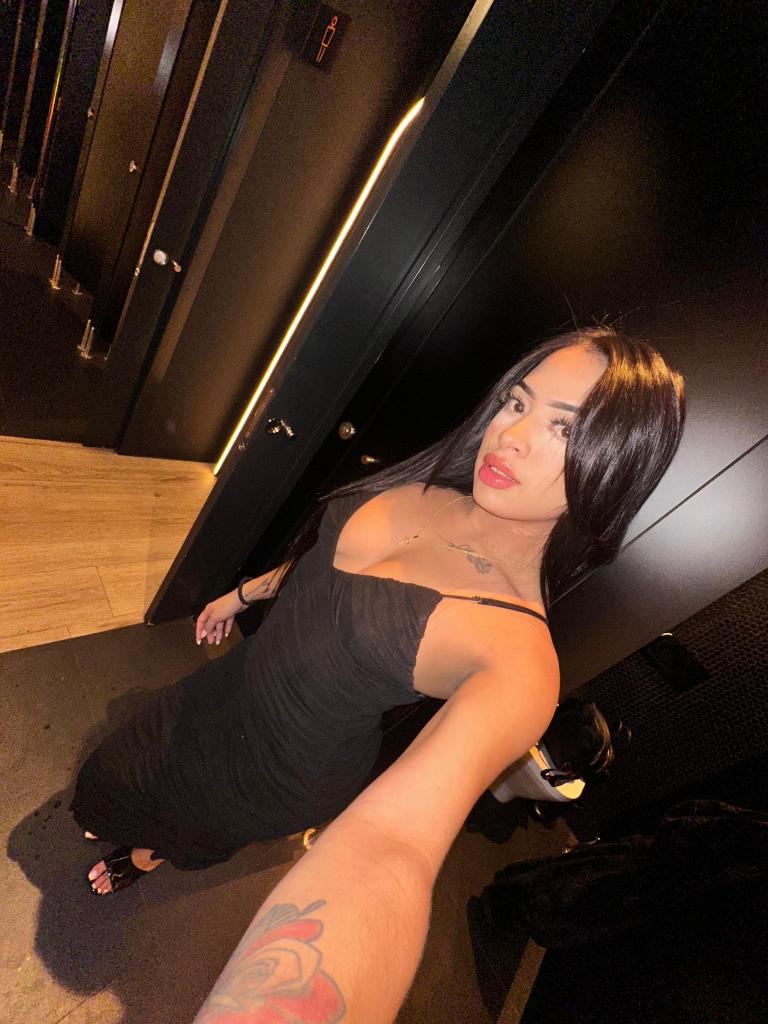 Chica busca chico en Lérida: 