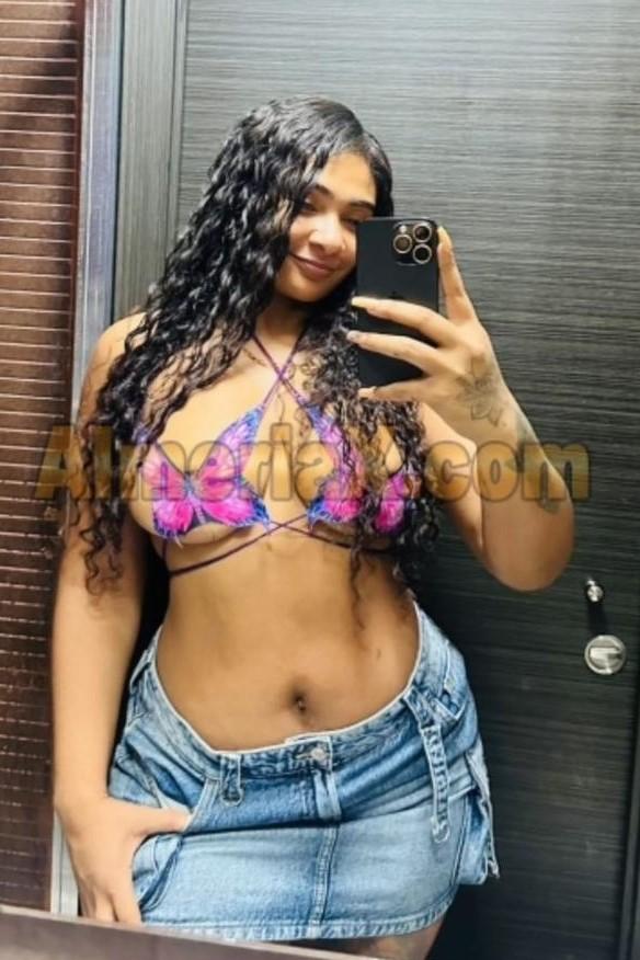 Chica busca chico en Murcia: 