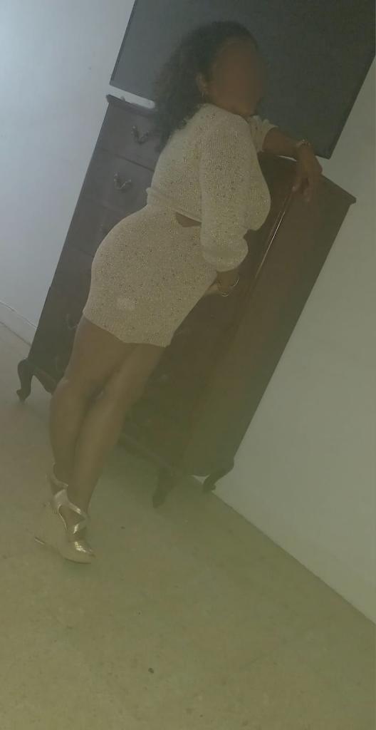 Chica busca chico en La Coruña: 