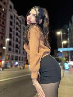 617621671: Chica busca chico en Madrid