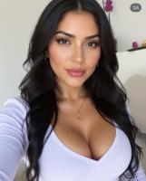 672950948: Chica busca chico en Málaga