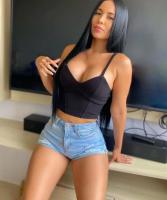 613856484: Chica busca chico en Murcia