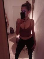 641243957: Chica busca chico en Madrid