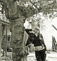 644441551: Chica busca chico en Barcelona