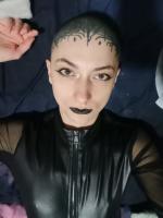 644441551: Chica busca chico en Barcelona