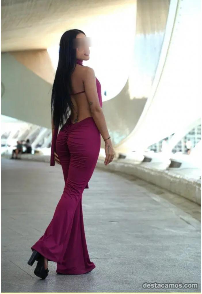 Chica busca chico en Tenerife: 