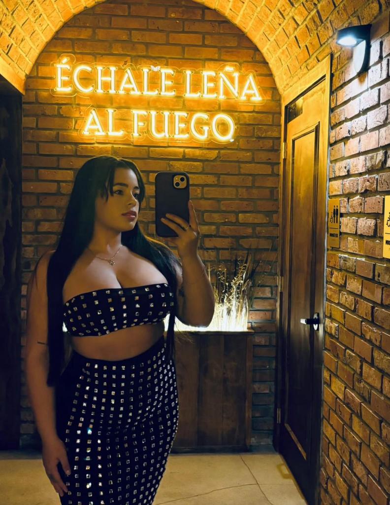 Chica busca chico en Orense: 