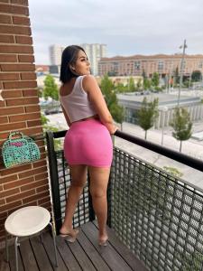 613638346: Chica busca chico en La Coruña