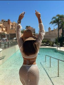 Chica busca chico en Almería: 