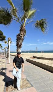 642227329: Chico busca chica en Pontevedra