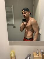 624576402: Chico busca chica en Barcelona