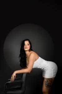 607331669: Chica busca chico en Burgos