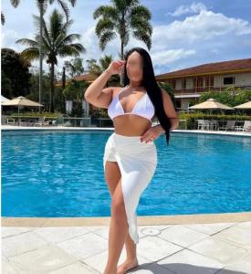 Chica busca chico en Alicante: 