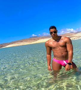 600275601: Chico busca chica en Valencia