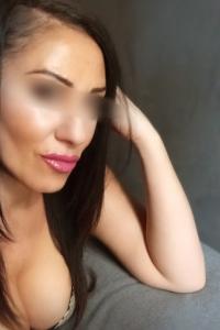Chica busca chico en Sevilla: 