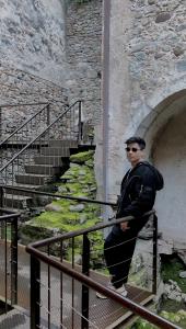 Chico busca chica en Barcelona: 