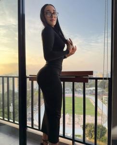 Chica busca chico en Cádiz: 