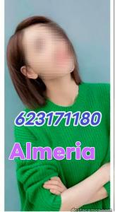 Chica busca chico en Almería: 