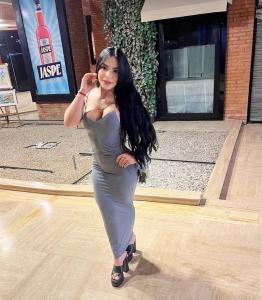 Chica busca chico en Cádiz: 