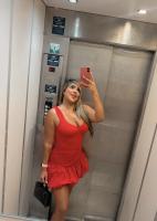 684786528: Chica busca chico en Tenerife