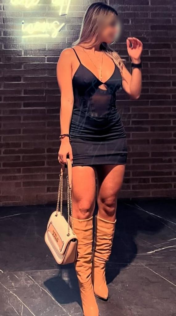 Chica busca chico en La Coruña: 