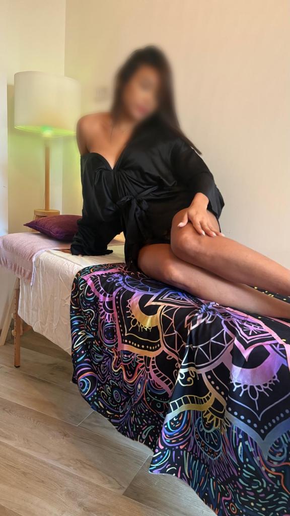 Chica busca chico en Cantabria: 