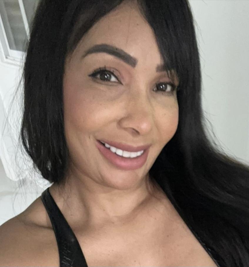 Chica busca chico en Pontevedra: Chica busca chico