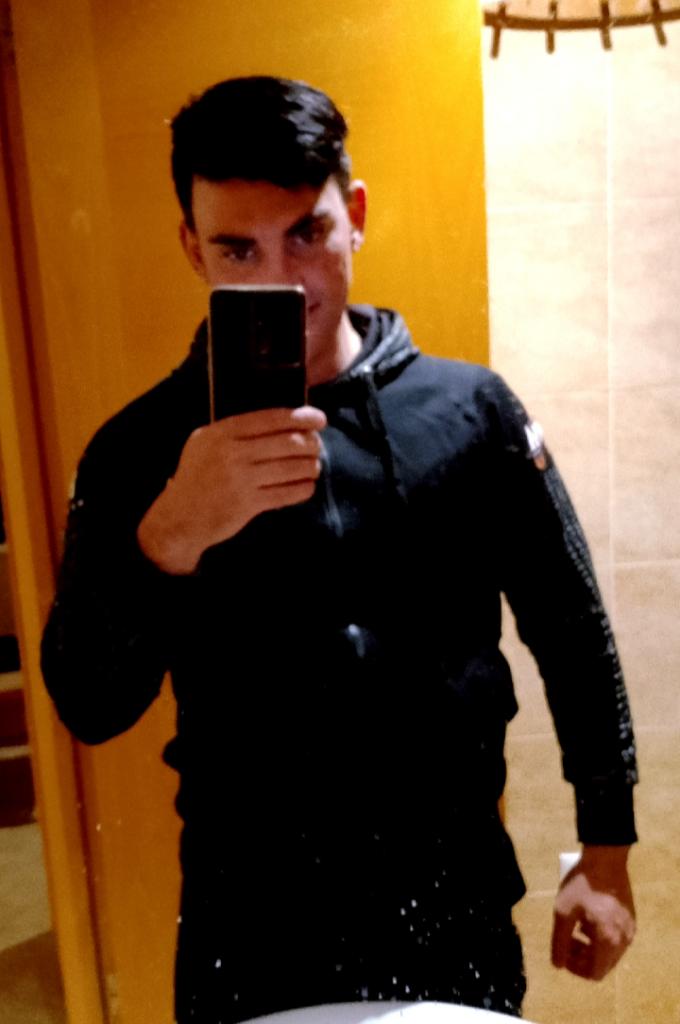 Chico busca chica en Valencia: 