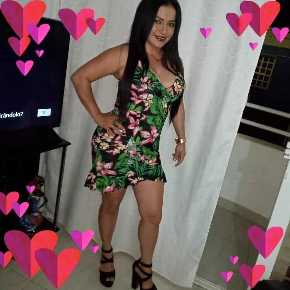 Chica busca chico en Menorca: 