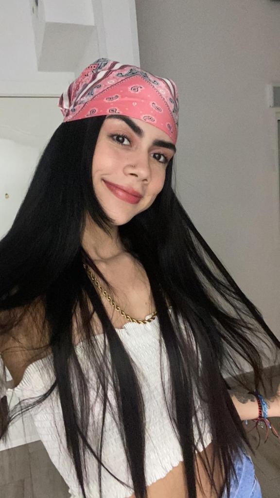 Chica busca chico en Tenerife: 