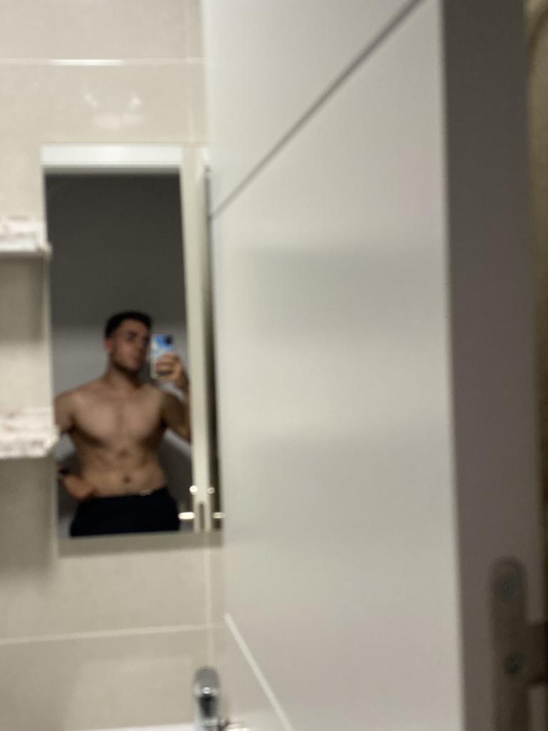 646624954: Chico busca chica en Valladolid