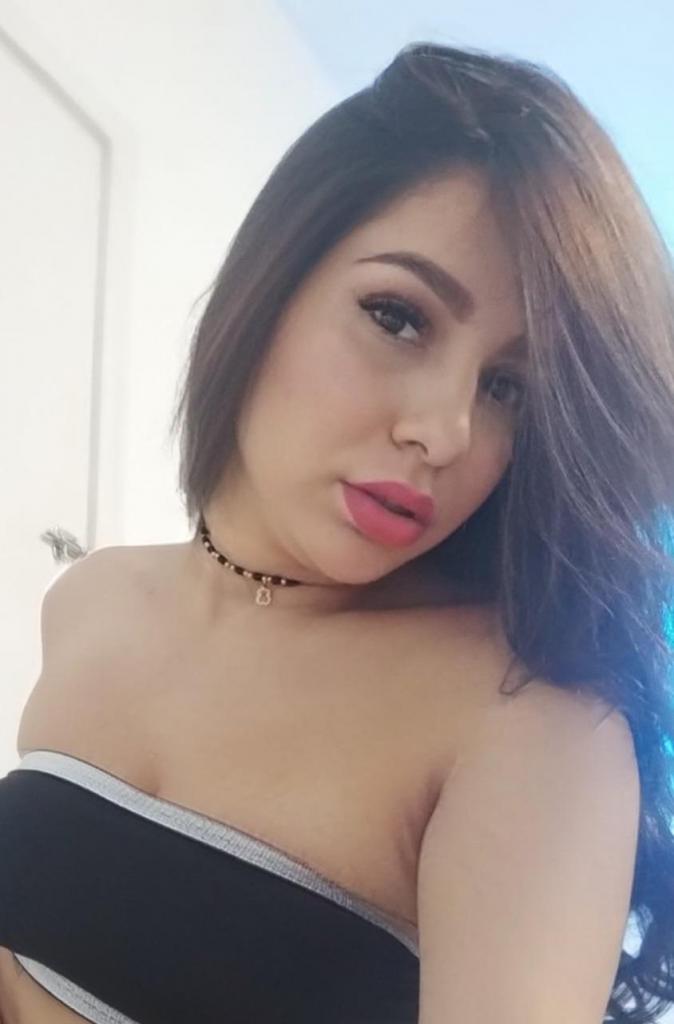 Chica busca chico en Ibiza: 