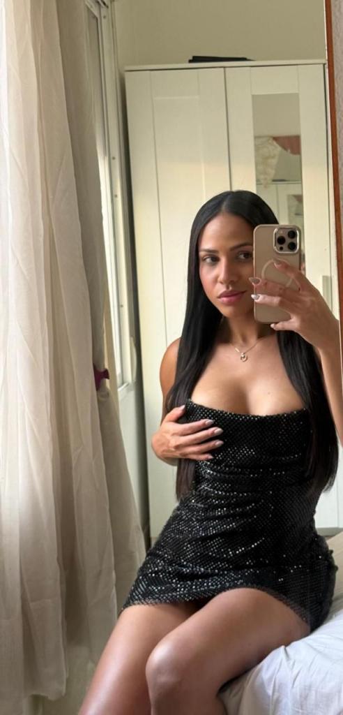 Chica busca chico en Valencia: Chica busca chico