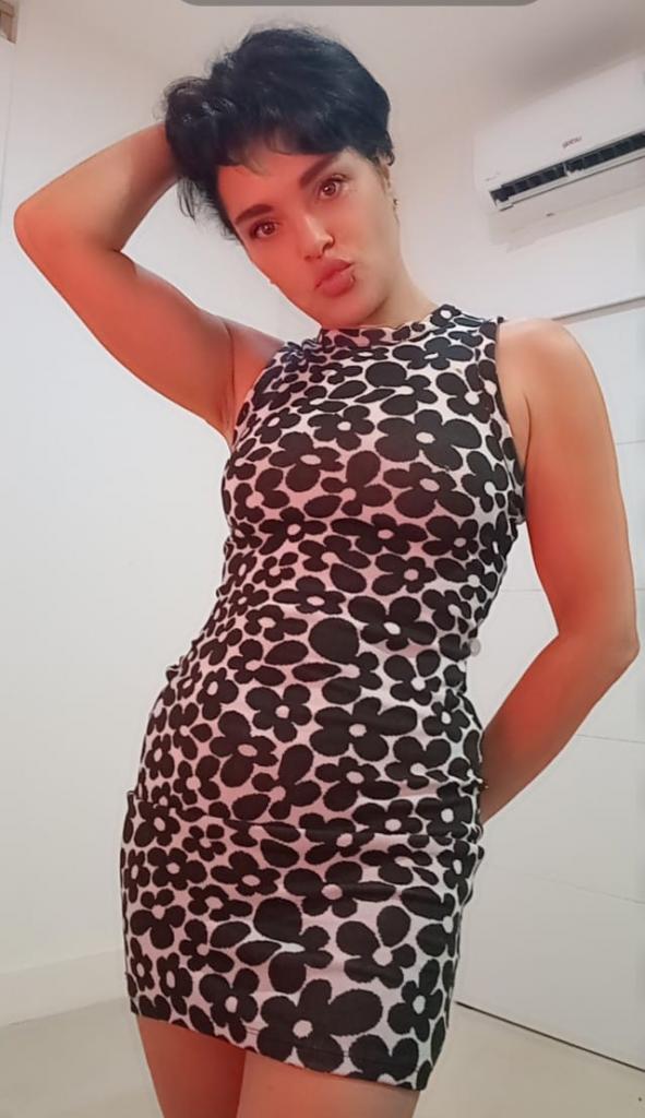 Chica busca chico en Sevilla: Chica busca chico