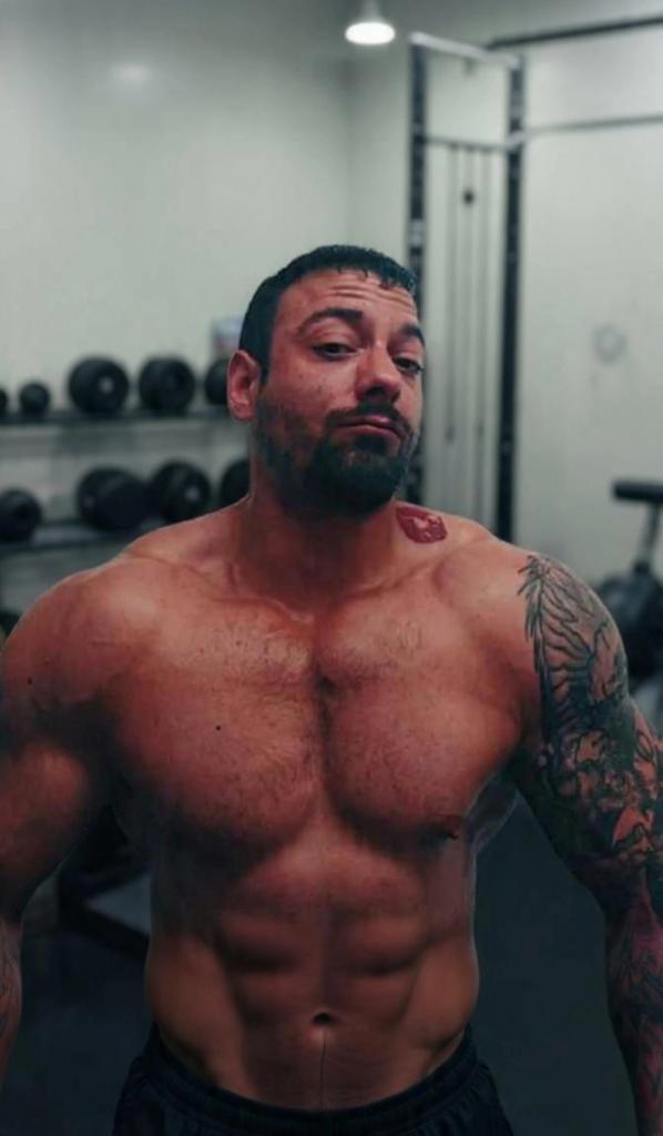 Chico busca chica en Tarragona: 