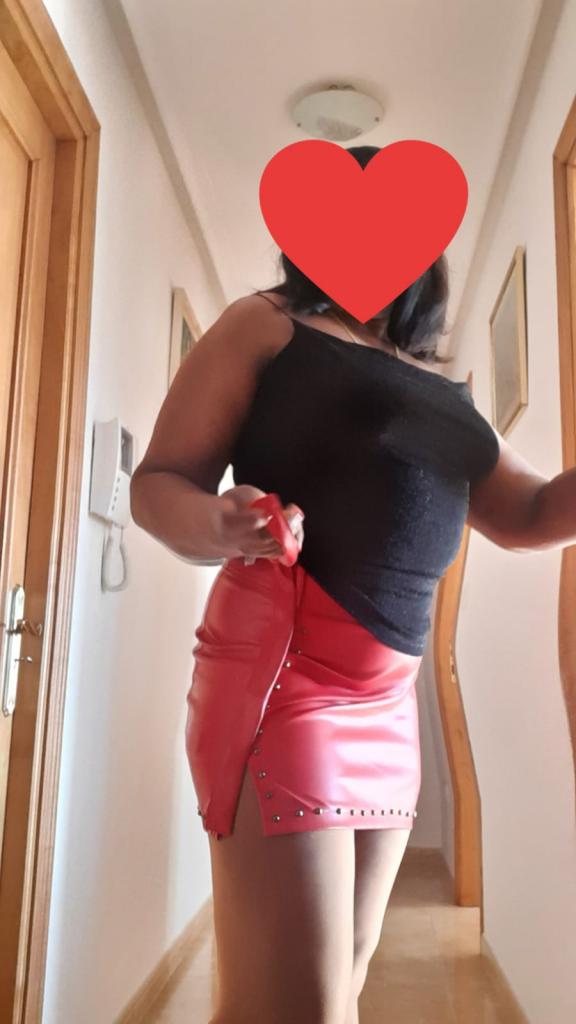 Chica busca chico en Orense: 