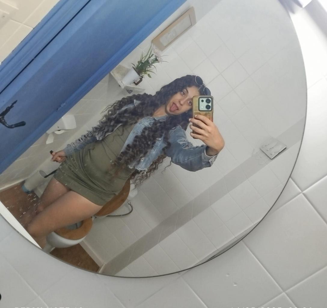 Chica busca chico en Sevilla: 